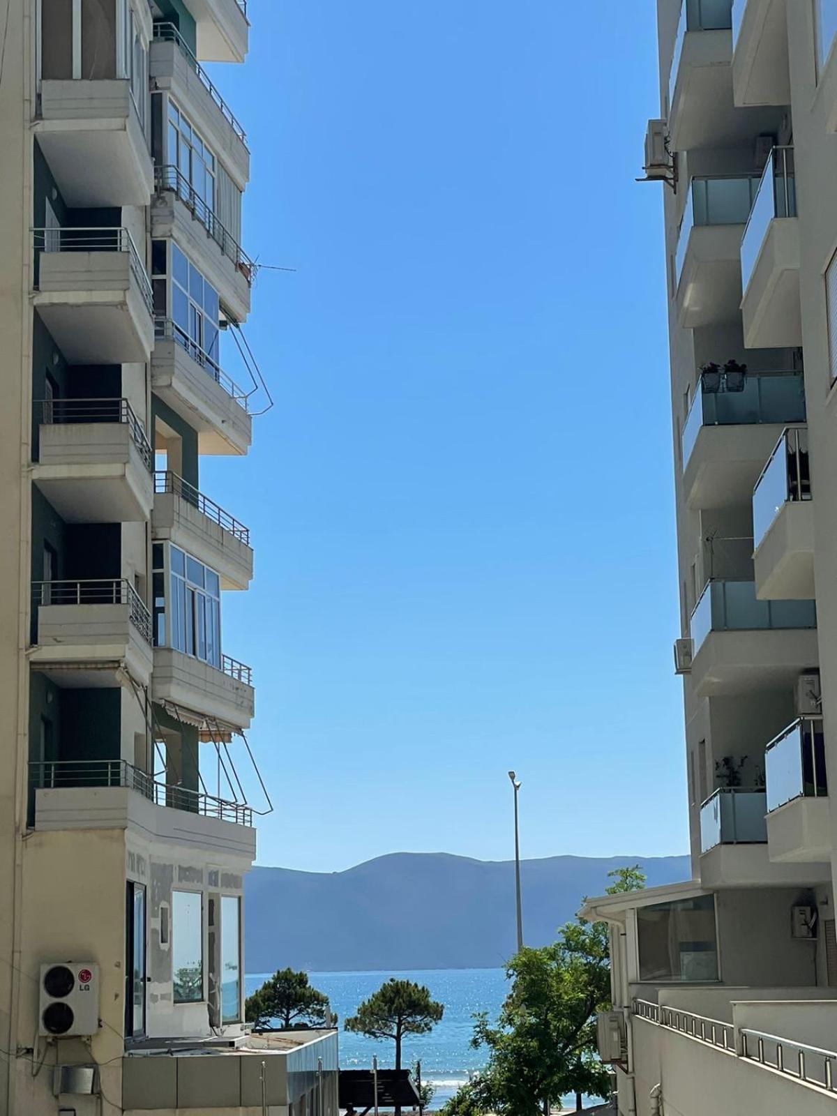 Hotel Patio Vlore Exterior photo